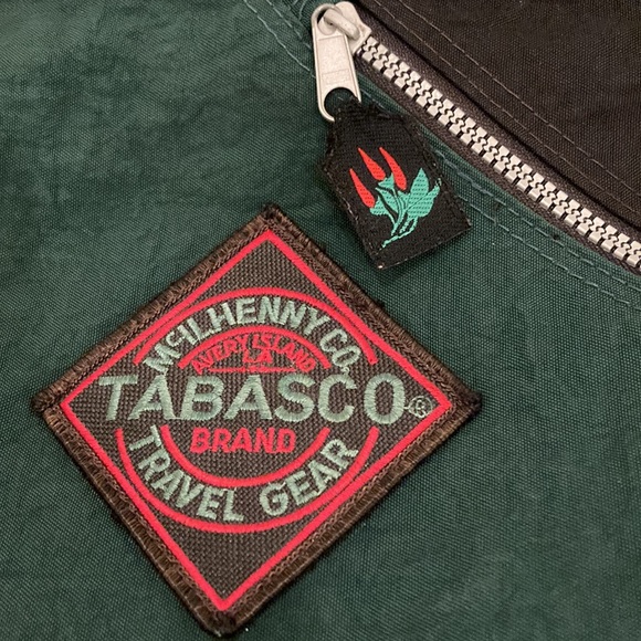 Evergreen and Black Nylon lightweight lined tote - Picture 3 of 10